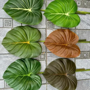 Lá Rách Khổng Lồ